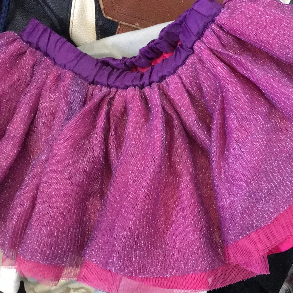 FINAL MARKDOWN Girls Gymboree skirt 2t